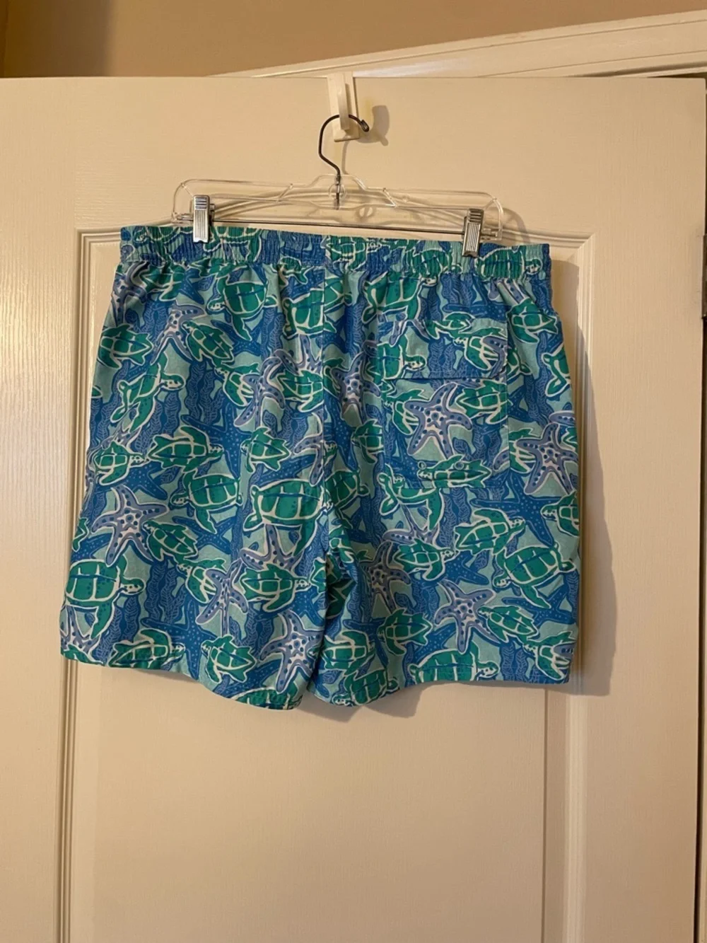 Vineyard Vines Men’s  Swim Trunks Shorts Size XL Blue Sea Turtle Starfish Lined